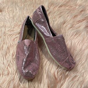 Tom’s Pink Slip‎ On Pink Sparkle Womans Shoes Size 6.5